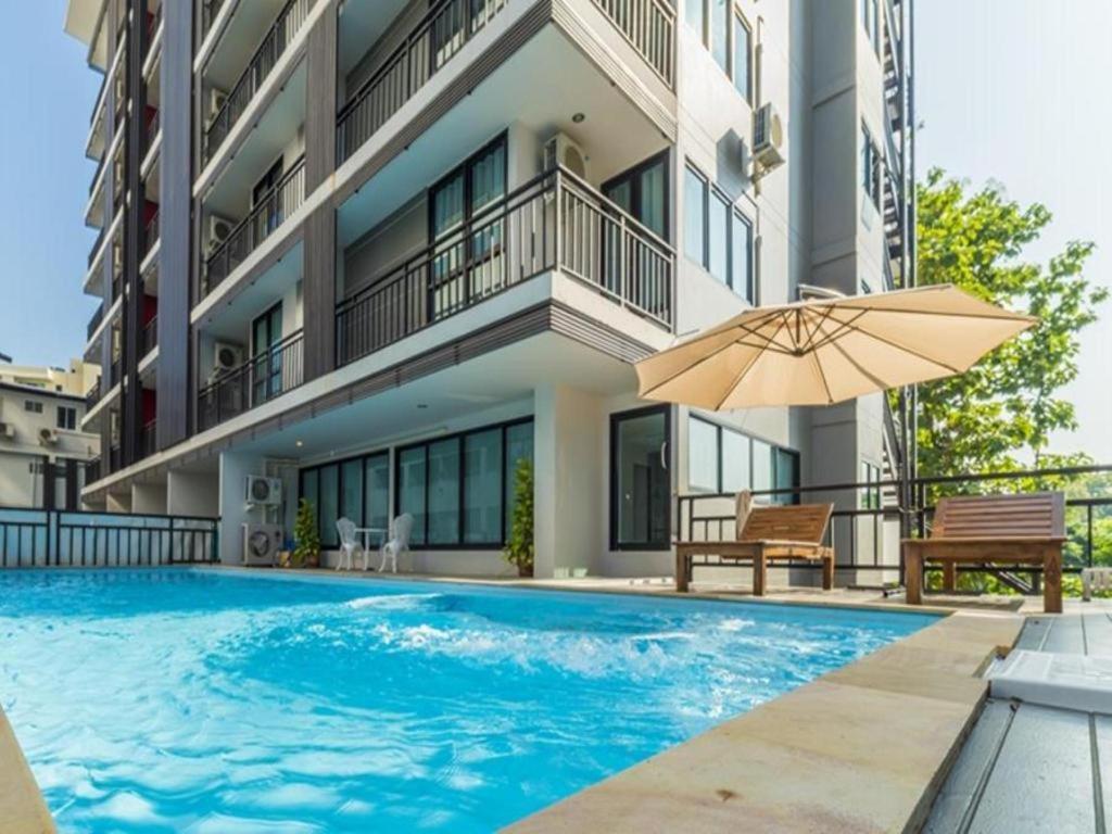 Huay Kaew Palace 1 Hotel Чіангмай Екстер'єр фото