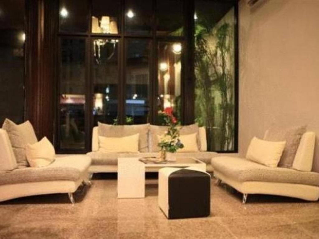 Huay Kaew Palace 1 Hotel Чіангмай Екстер'єр фото