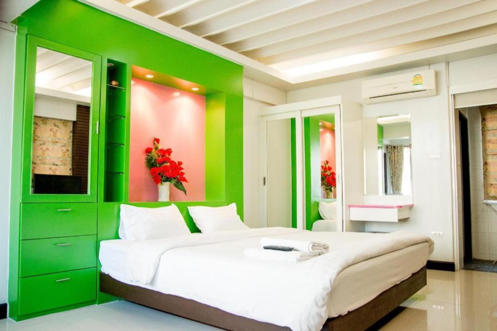 Huay Kaew Palace 1 Hotel Чіангмай Екстер'єр фото